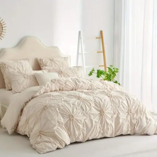 Rustic French Style Textured Flower Pinch Pleated Duvet Cover Set – Luxury All-Season Microfiber Bedding
