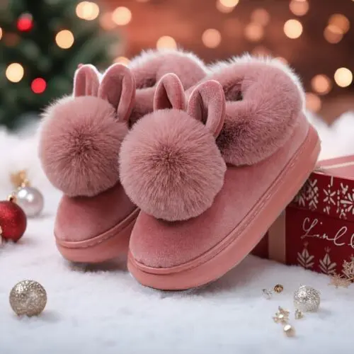 Women’s Fashion Plush Warm Slippers – Soft Winter Indoor Shoes, Comfortable Casual Fabric Design