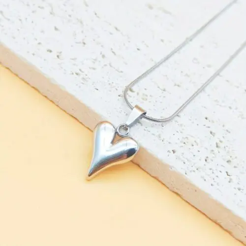 Stainless Steel Three Dimensional Heart Shaped Earring Necklace Set – 18K Gold Plated Jewelry for Women