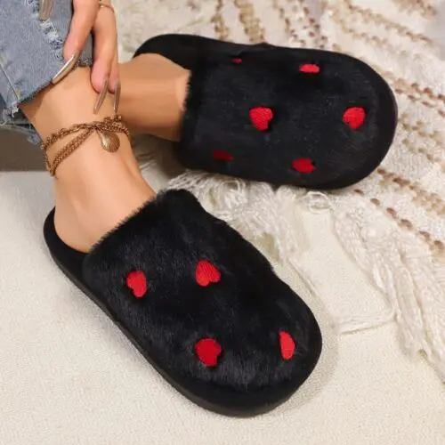 Cozy Heart Pattern Plush Winter Slippers for Women – Warm Indoor/Outdoor Shoes with Non-Slip EVA Sole