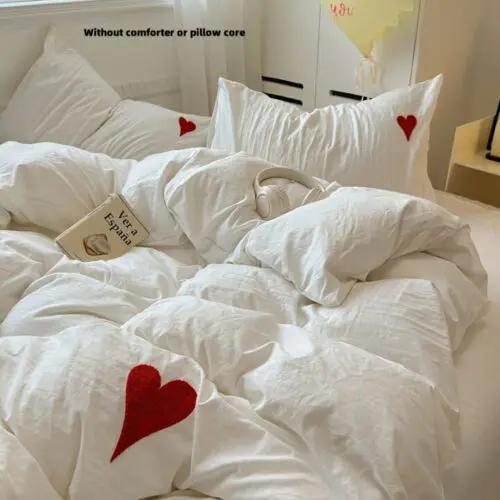 4pcs Modern Solid Color Heart Embroidered Bedding Set – Soft All-Season Polyester, Duvet Cover & Pillowcases