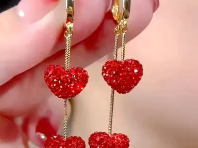 Elegant Heart-Shaped Rhinestone Dangle Earrings - Alloy Design, Copper Needle, Perfect for Valentine's Day, Gifts, and Celebrations
