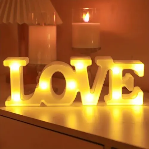 Romantic Love Shaped Night Light - Battery-Powered, Freestanding Tabletop Decor, Perfect for Bedroom, Weddings, and Valentine’s Day