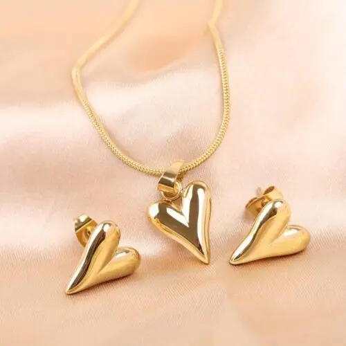 Stainless Steel Three Dimensional Heart Shaped Earring Necklace Set – 18K Gold Plated Jewelry for Women