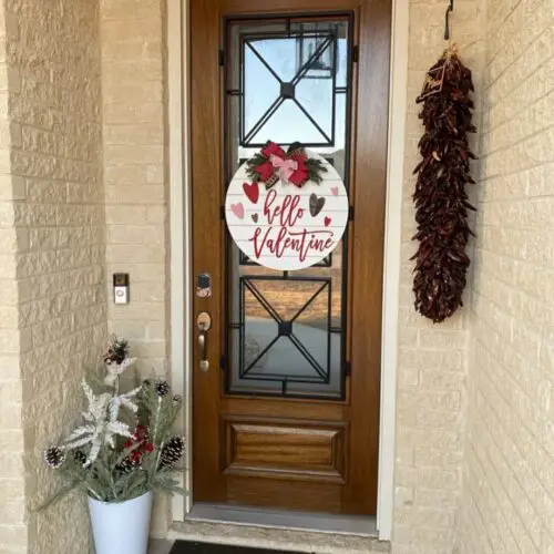 Vintage Wooden Sign | "Hello Valentine" 3D Door Sign - Rustic Farmhouse Decor with Heart Accents for Valentine’s Day