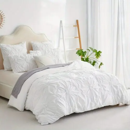 Rustic French Style Textured Flower Pinch Pleated Duvet Cover Set – Luxury All-Season Microfiber Bedding