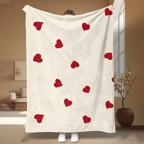 Valentine’s Day Heart Flannel Blanket – Soft Knit Polyester, All-Season Warm Throw for Sofa, Bed, Travel & Gift, Bed, Camping, Travel, Office, Family Nap, Ideal for Birthday and Christmas Gifts for Husbands, Wives, Girlfriends, and Girls
