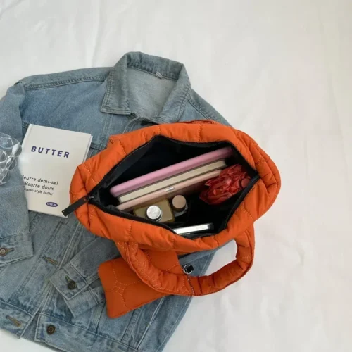 Fashionable, Lightweight Puffy Top-Handle Bag with Large Capacity - A Stylish Ladies' Totes Bag