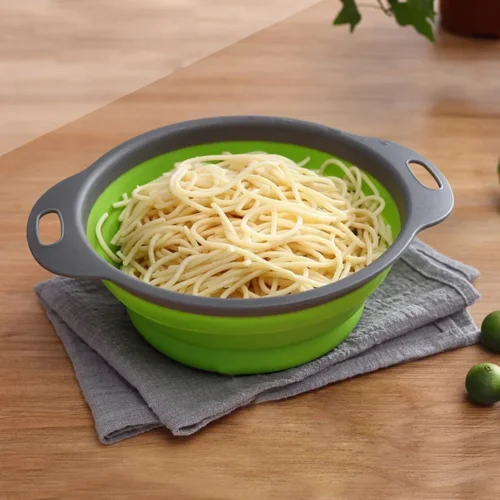 Round and Square Collapsible Colanders - Folding Fruit and Vegetable Strainers with Handles
