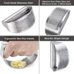 Manual Squeezer for Effortless Garlic and Ginger Mincing – A Must-Have Kitchen Gadget for Cutting and Crushing