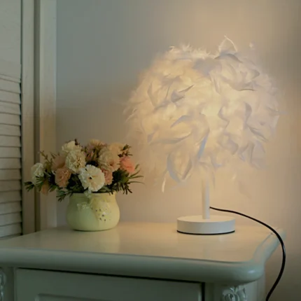 Feather Table Lamp Night Light – Elegant Bedside Lighting for Home Decor