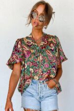 Lush Green Paisley Blouse with V-Neck and Short Bubble Sleeves