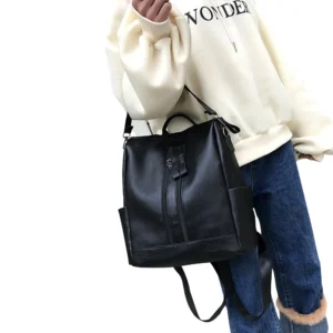 Chic PU Leather Shoulder Bag/ Fashionable Backpack for Travel, Black Satchel with Simple Zipper Design