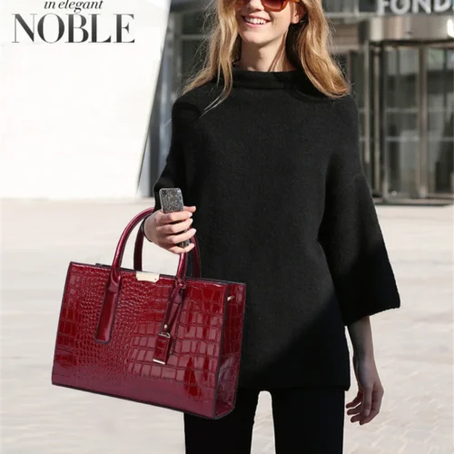 Vintage Crocodile Pattern Luxury Handbag - Stylish and Spacious Tote Bag for Casual and Designer Fashion