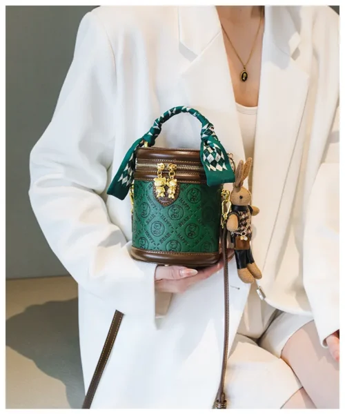 Spacious Cylinder Bucket Crossbody Bags - Stylish and Versatile for Women
