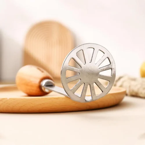 Efficient Potato Masher | Stainless Steel Tool for Perfectly Creamy Mashed Potatoes