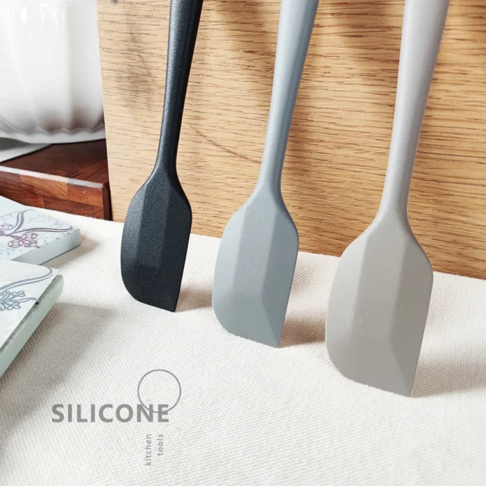 Set of 2 Food-Grade Silicone Flexible Spatulas - Perfect for Baking, Scraping, and Mixing - BPA-Free, Nonstick, Seamless, and Dishwasher Safe Cooking Tools