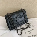Vintage Rivet Chain Small Shoulder Bag for Women: Flap PU Leather Fashion Small Square Crossbody Bag, Designer Handbag