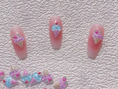 30pcs Ice Cream Nail Art Charms: Transparent Strawberry Ice-Cream Nail Art Jewelry - Perfect for DIY Nail Creations and Professional Nail Salons, Must-Have Nail Art Accessories