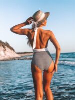 Halter Neck Color-Block One-Piece Swimsuit for Women, Sexy and Belly-Covering