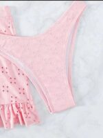 Three-Piece Swimsuit Set with Hip-Hugging Skirt and Flirty Design