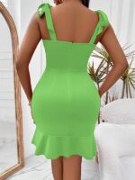 Chic V-neck Sleeveless Solid Color Hip-Hugging Women's Maxi Dress