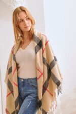 Trendy Plaid Square Fringe Shawl Scarf- Elevate Your Style with Versatile Elegance