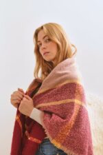 Winter Plaid Shawl Scarf- Embrace Cozy Style with Timeless Plaid