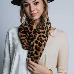 Stylish Leopard Print Faux Fur Scarf- Elevate Your Look with Trendy Animal Print Accessories