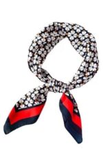 Lucky Four-Petal Clover Scarf-Elevate Your Style with Charm and Elegance