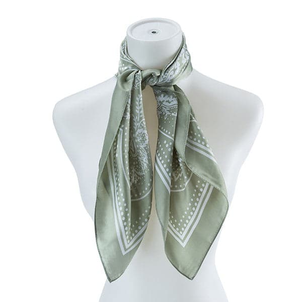 Sleek Silk Fashion Scarf- Elevate Your Style with Luxurious Elegance
