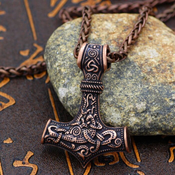 Vintage Viking Necklace- Retro Charm with Norse-Inspired Style