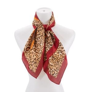 Stylish Leopard Print Silk Fashion Scarf- Elevate Your Look with Timeless Elegance