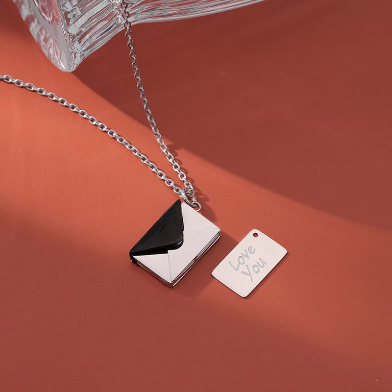 Envelope Love Letter Necklace- Simple and Elegant Clavicle Chain for Every Occasion