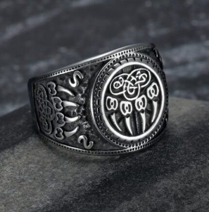 Handcrafted Stainless Steel Bear Paw Veles Ring- Channel the Spirit of the Norse with Unique Craftsmanship