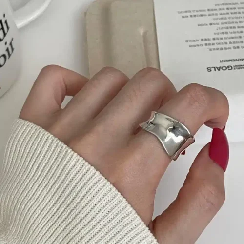 Stunning Overlapping Hollowed-Out Ring – 925 Sterling Silver Trendy Jewelry for Women