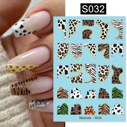 3D Heart Nail Sticker – Gold Glitter Love Decal for Nail Art
