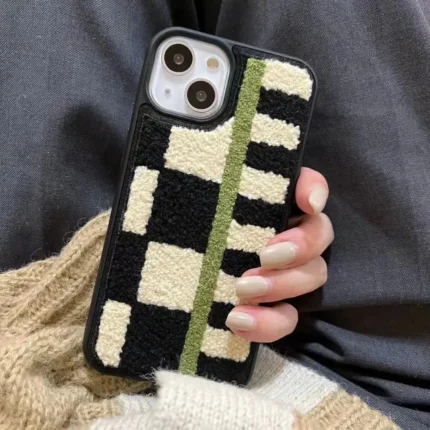Luxury Winter Plaid Plush Phone Case for iPhone Warm Cloth Fabric Fur Shockproof Soft Tpu Cover