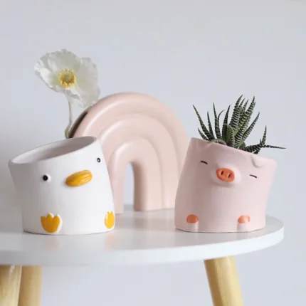 Cute Cartoon Animal Flower Pot – Creative Crooked Duck and Pig Ceramic Planters for Desktop and Balcony Succulents