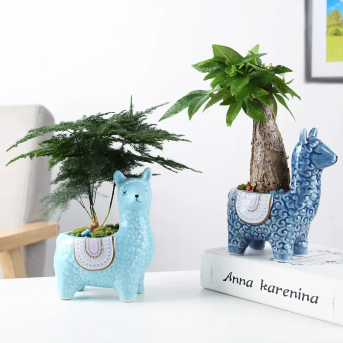 Cute Alpaca Succulent Flower Pot – Ceramic Desktop Planter, Balcony Decoration and Gift
