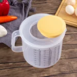 Kitchen Mixing Bowl with Lid / 2.5L Large Capacity Baking Measuring Cup in Transparent Plastic/ Perfect Home Tool for Mixing and Measuring
