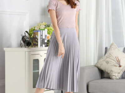 Chic and Versatile Mid-Length A-Line Skirt