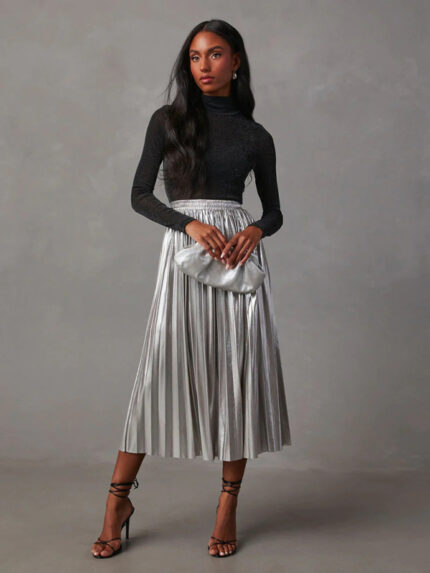 New High-Waisted A-Line Mid-Length Skirt with Shimmering Pleats