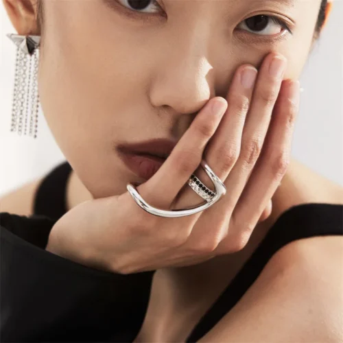 Stunning 925 Sterling Silver Mobius Ring – Twist Design Stackable Jewelry for Unisex