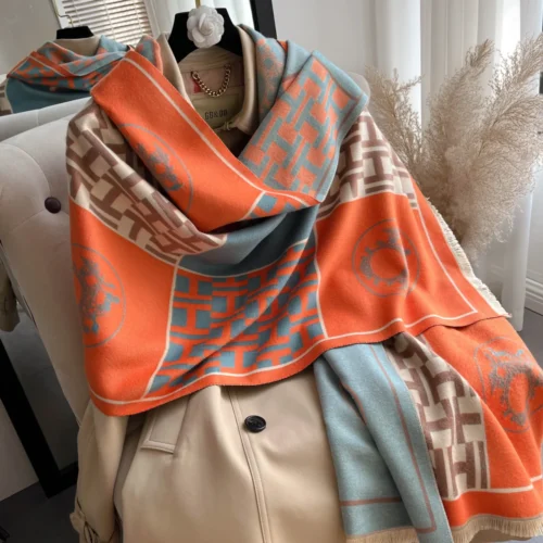 Elegant Luxury Warm Pashmina Scarf for Women – Stylish Winter Accessory