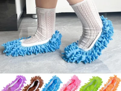 2Pcs Chenille Mop Slipper Shoe Covers - Washable and Reusable Dust and Pet Hair Cleaners - Foot Socks for Floor Cleaning