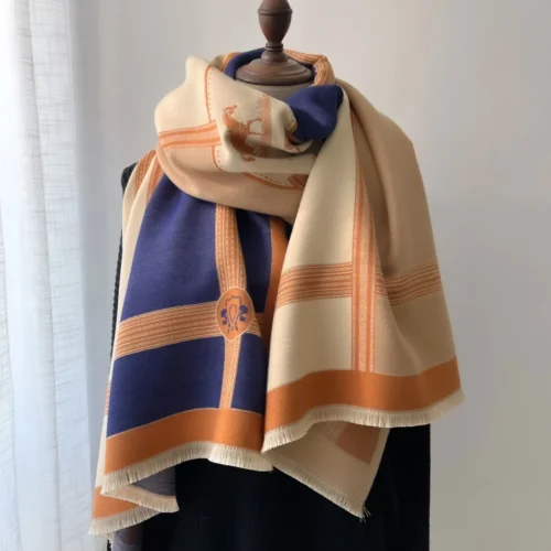 Premium Warm Scarf for Women – Stylish & Fashionable Accessory