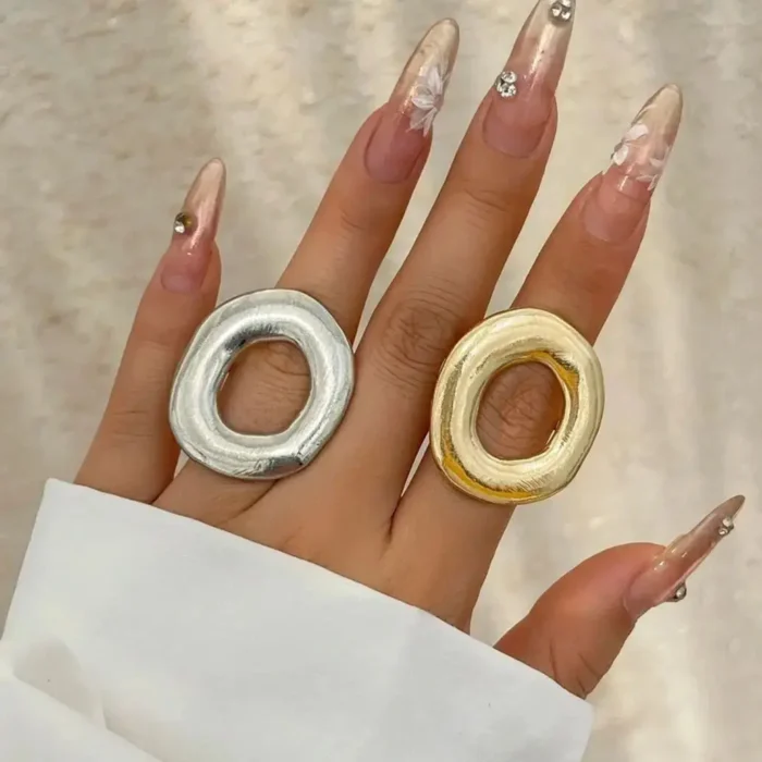 Trendy 2024 Large Gold Glossy Big Round Geometric Thick Finger Ring for Women - Punk Hip Hop Ladies Party Jewelry