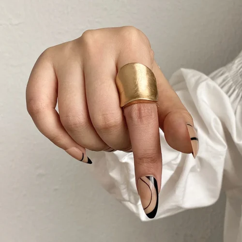 Bold Elastic Rope Adjustable Rings – Irregular Geometric Matte Gold Chunky Jewelry for Women and Men