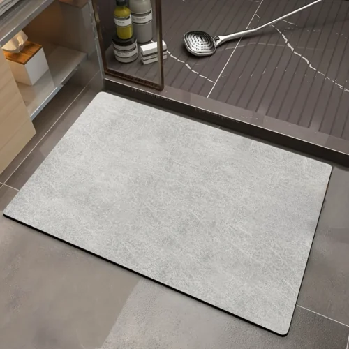 Solid Color Bath Mat - Super Absorbent, Quick Drying, Non-Slip Floor Rug, Decorative Entrance Carpet for Home and Living Room - Image 3